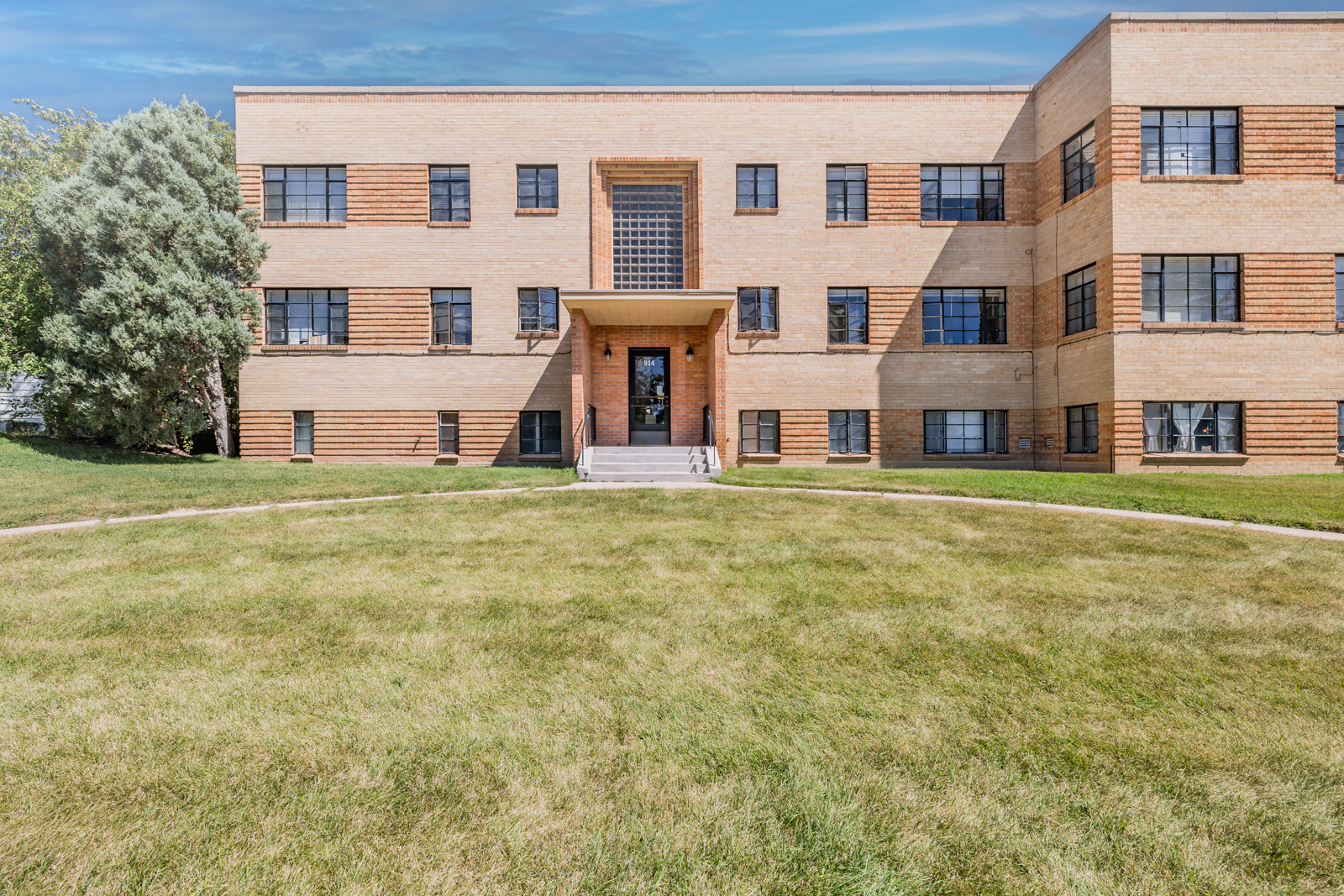 Property thumbnail image